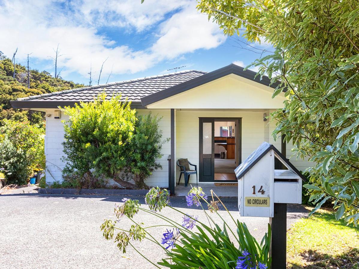 Kawau Vista - Snells Beach Holiday Home Exterior photo